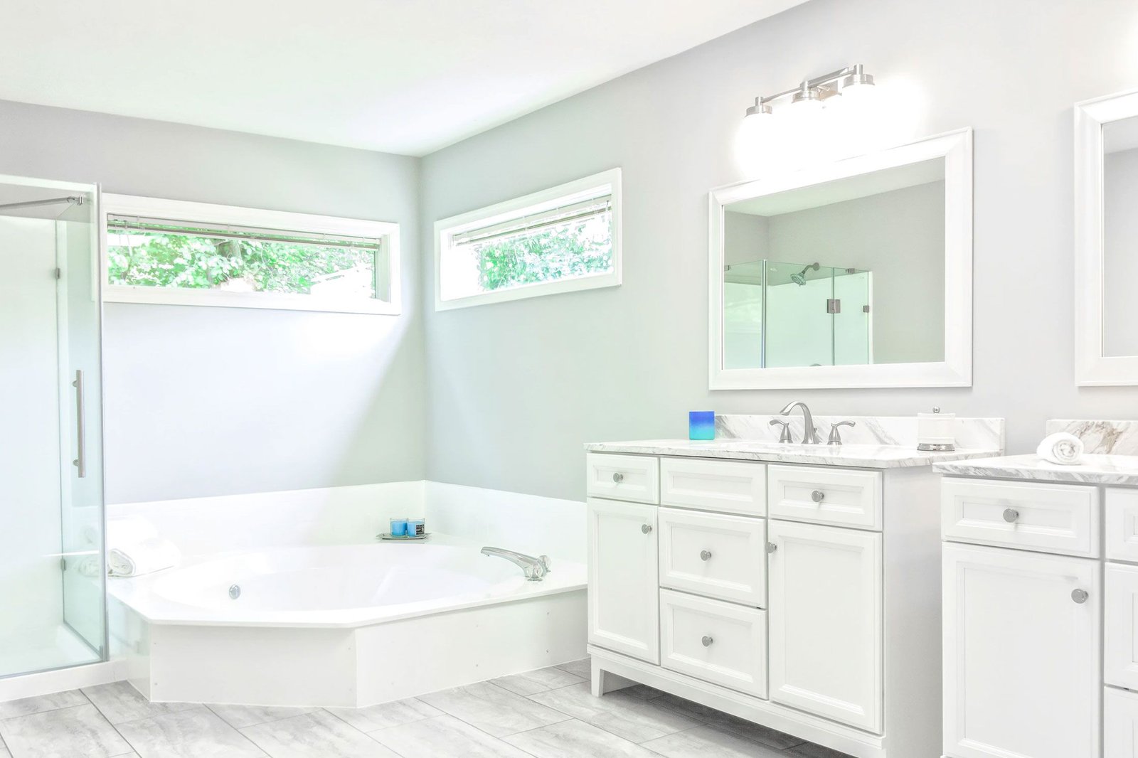 Family Bathroom work-familybathroom-featured